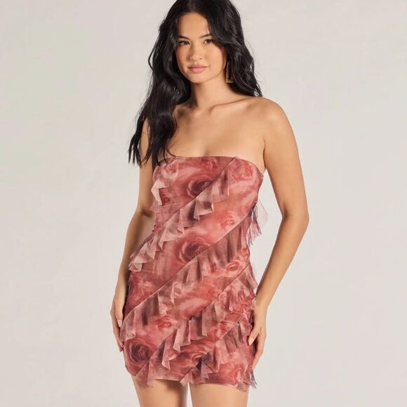 Windsor Pink Ruched Strapless Bodycon Dress Size Medium - Picture 3 of 8